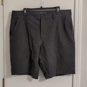 NWOT men's Hang Ten golf shorts